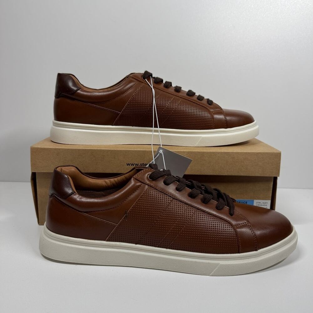 NIB • Steve Madden Spruce Sneakers Size: 13